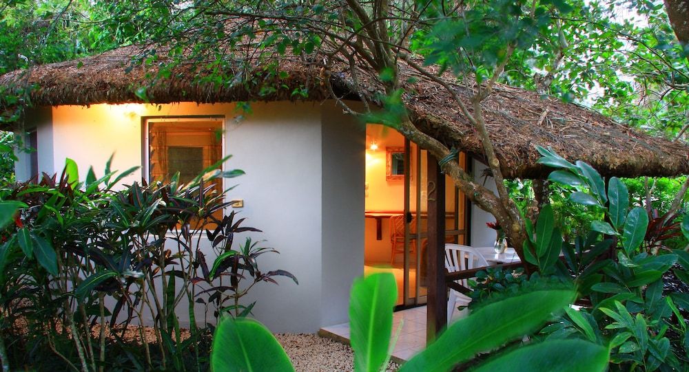 Lagoon Gardens Basic Bungalow, 1 Queen Bed with Sofa bed, Garden View 2