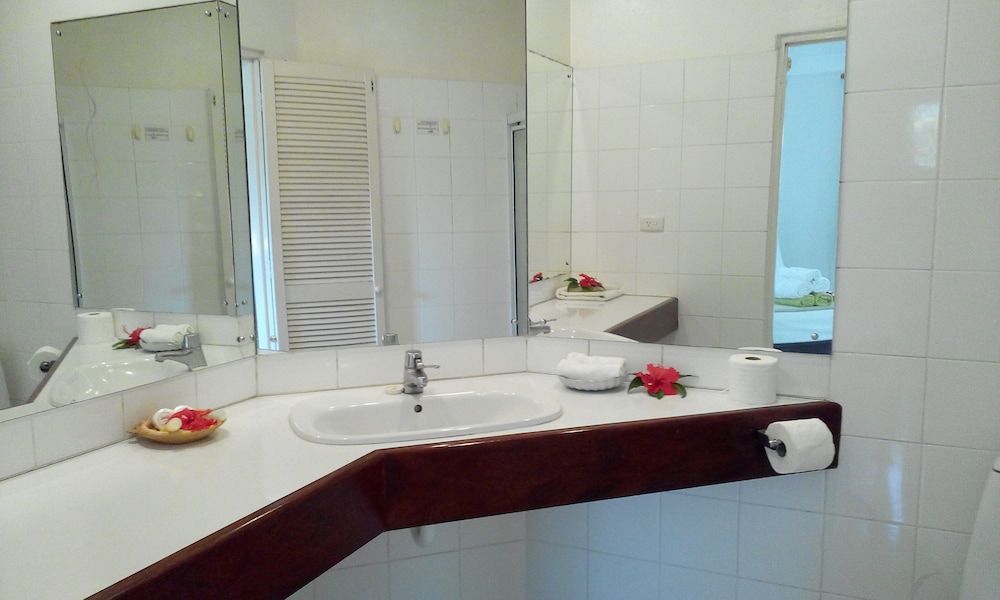 Lagoon Gardens Basic Bungalow, 1 Queen Bed with Sofa bed, Garden View 10