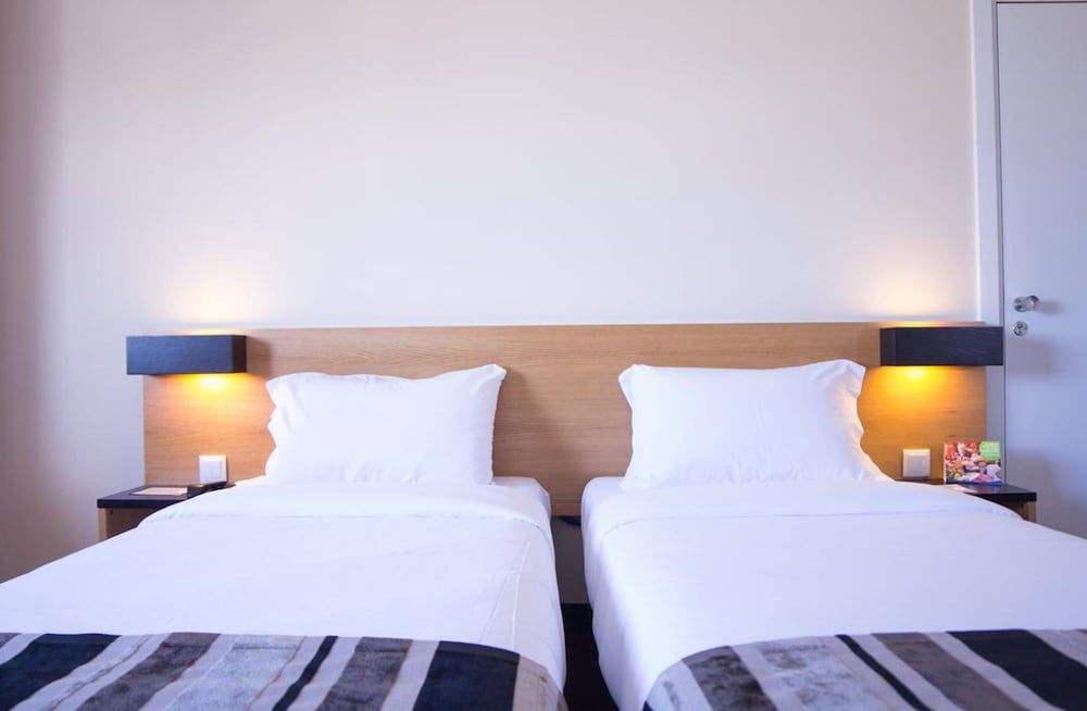 Park Hotel Porto Valongo Superior Twin Room 3