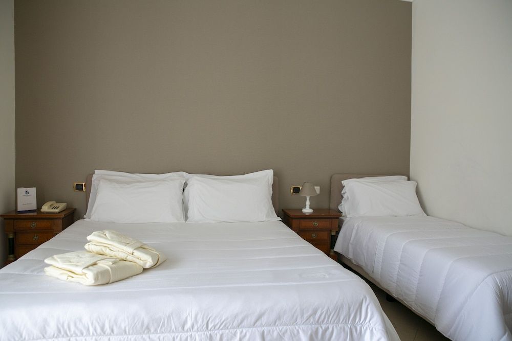 Resort Sant'Angelo & Spa Triple Room 2