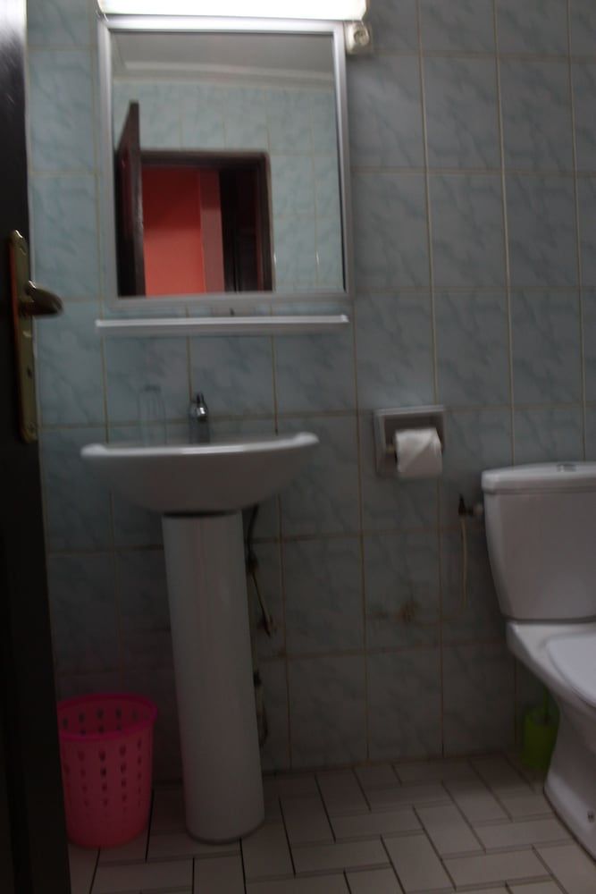 Tou'Ngou Hotel Superior Room 8