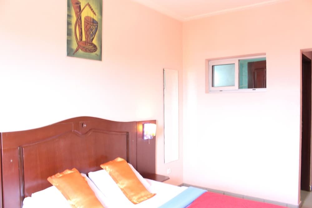 Tou'Ngou Hotel Superior Room 3