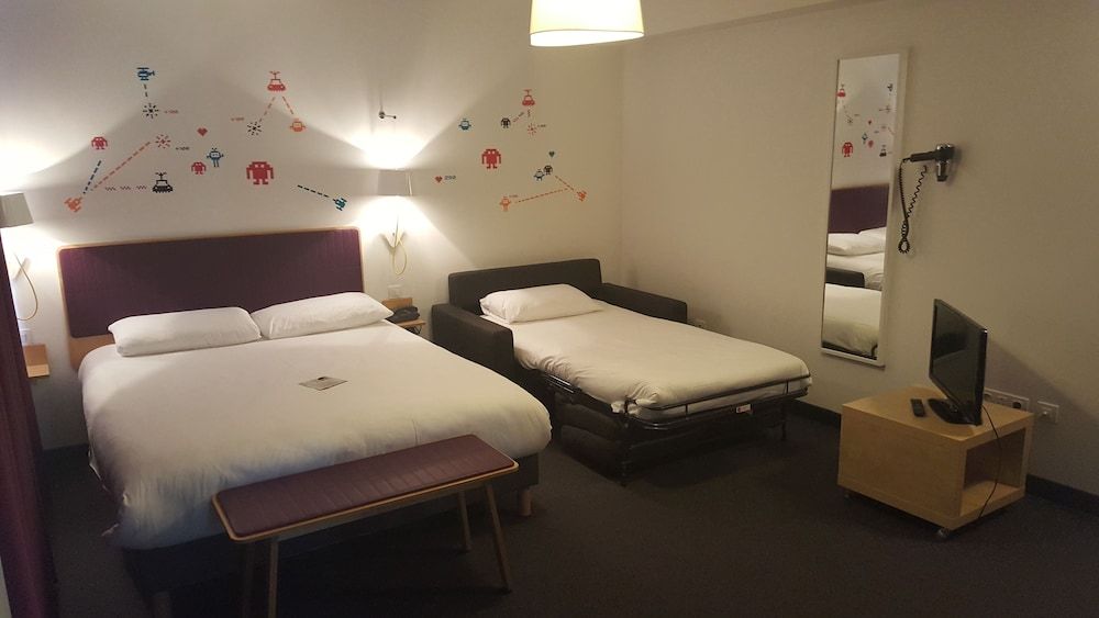 Family Suite, Multiple Beds (Standard)