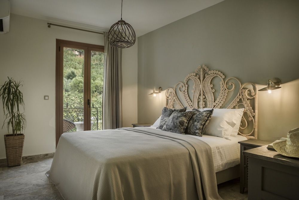 Double or Twin Room, Garden View
