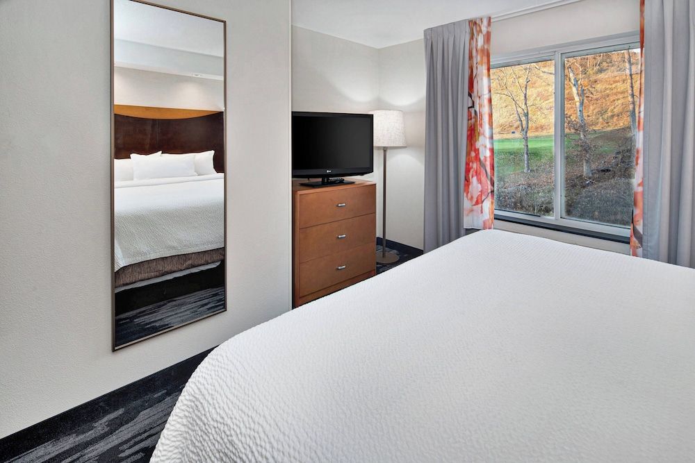 Executive Suite, 1 King Bed with Sofa bed