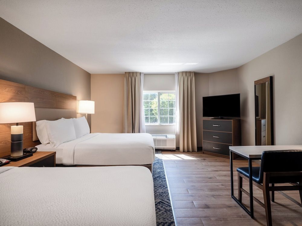 Studio, 2 Double Beds, Accessible Bathtub (Mobility)