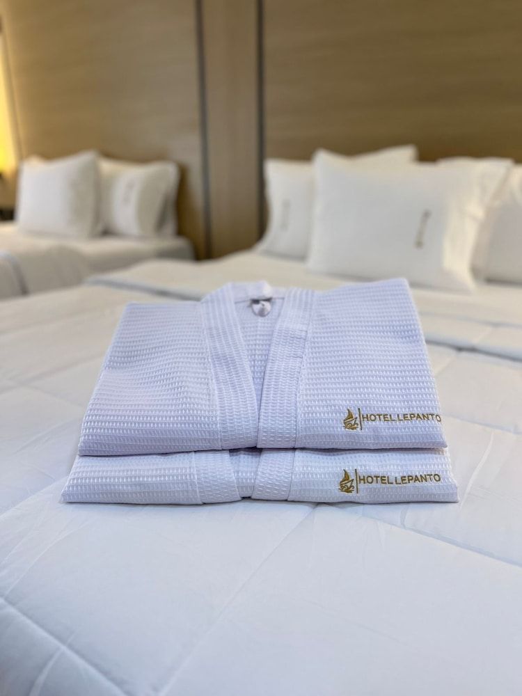 undefined Hotel Lepanto Reforma 6