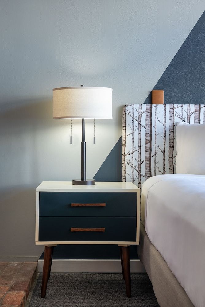 Tamarack Lodge Sun Valley Standard Room, 1 King Bed (Standard King Room) 3