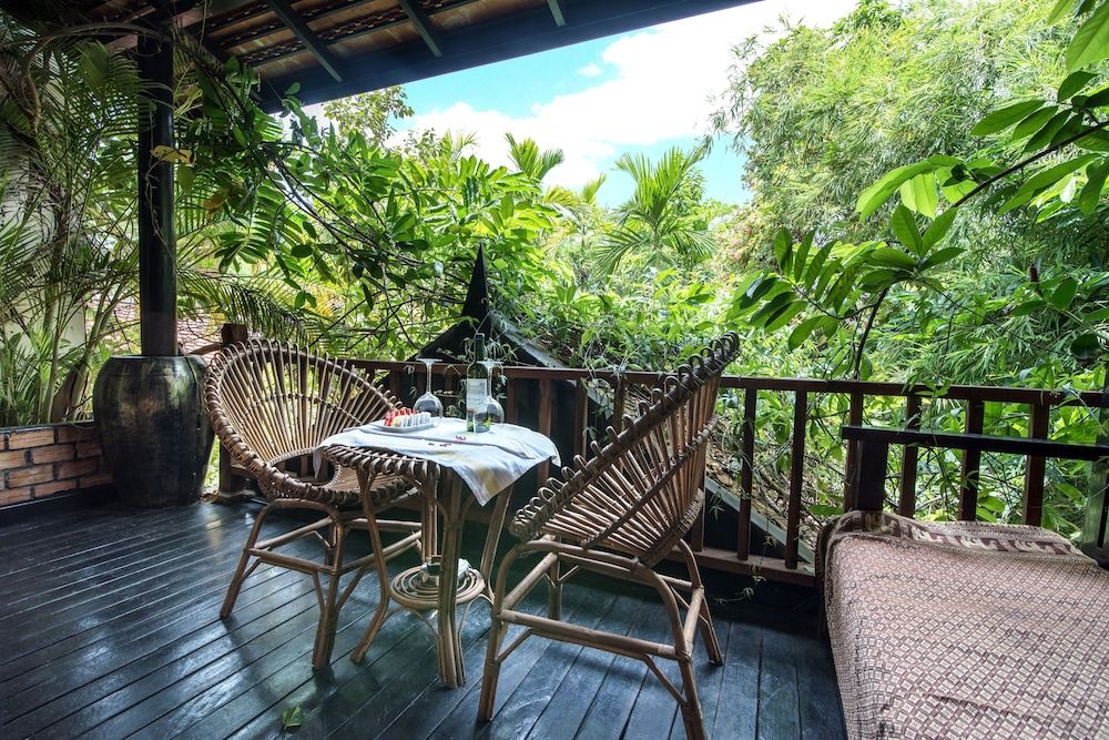 Petit Villa Boutique & Spa Family Suite, Pool View 5