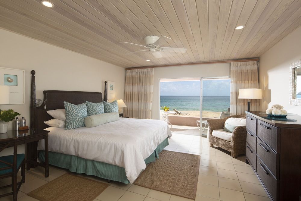 Deluxe Room, Terrace, Beachfront (Ground Floor)
