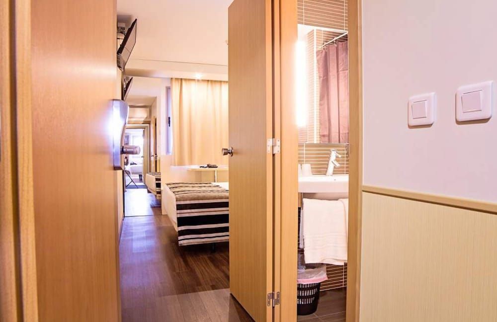 Park Hotel Porto Aeroporto Classic Double Room 5