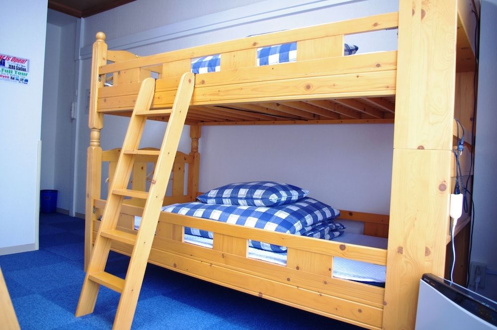 Dormitory room (Women Only / 1 Bed)