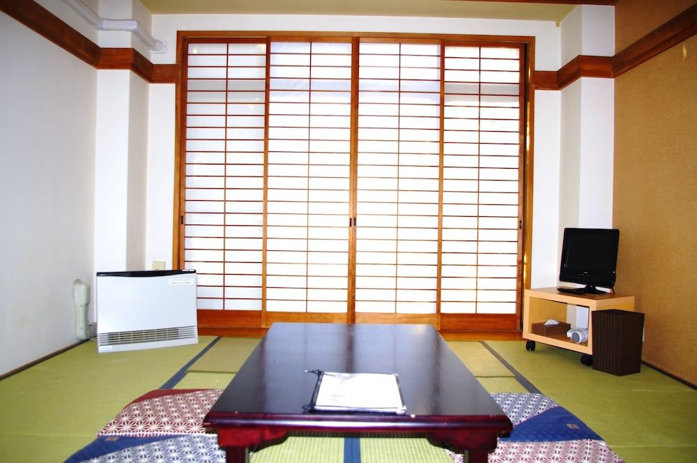 Japanese traditional room with bathroom (Adult 3-4)