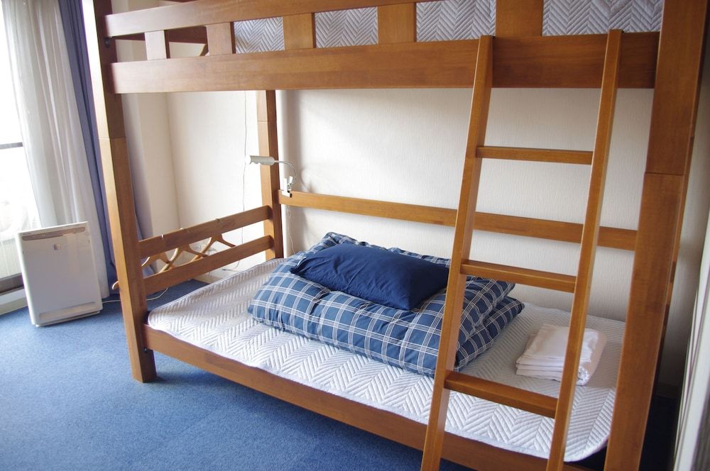 Shared Dormitory room (Adult 2 / Bunk Bed)