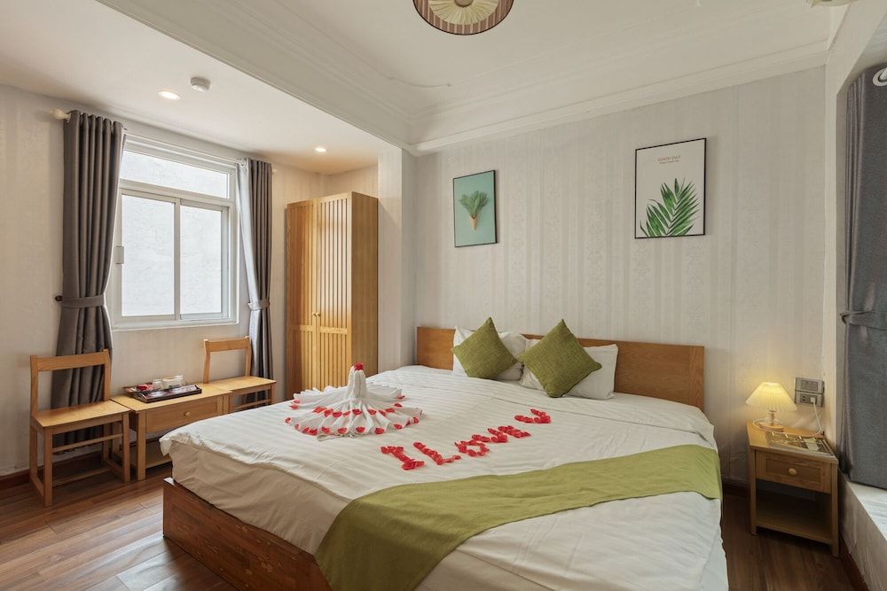 undefined Hanoi Central Park Hotel 3