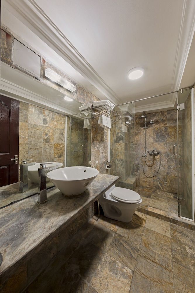 undefined Hanoi Central Park Hotel 9