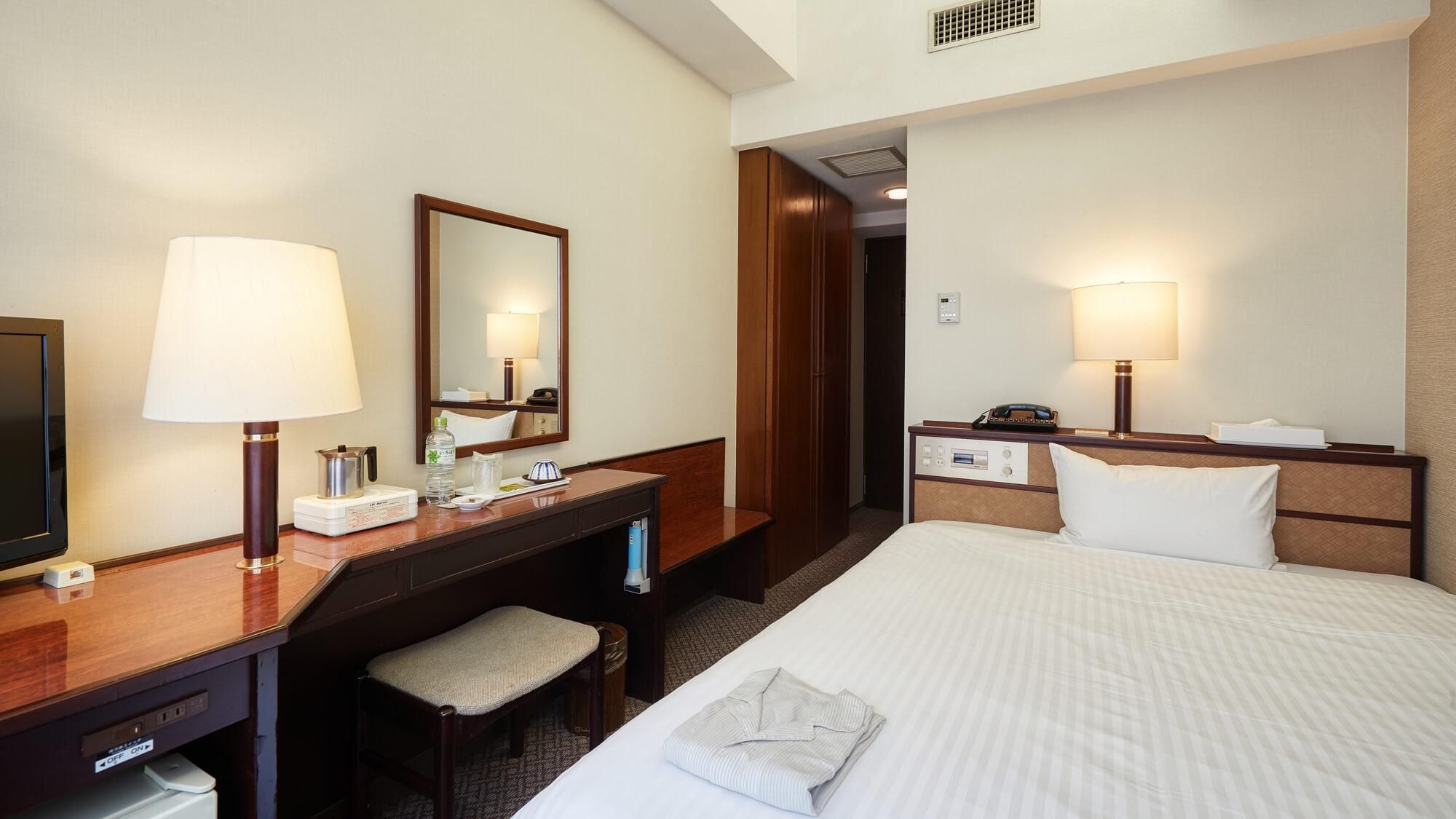 Single Room - Non-Smoking