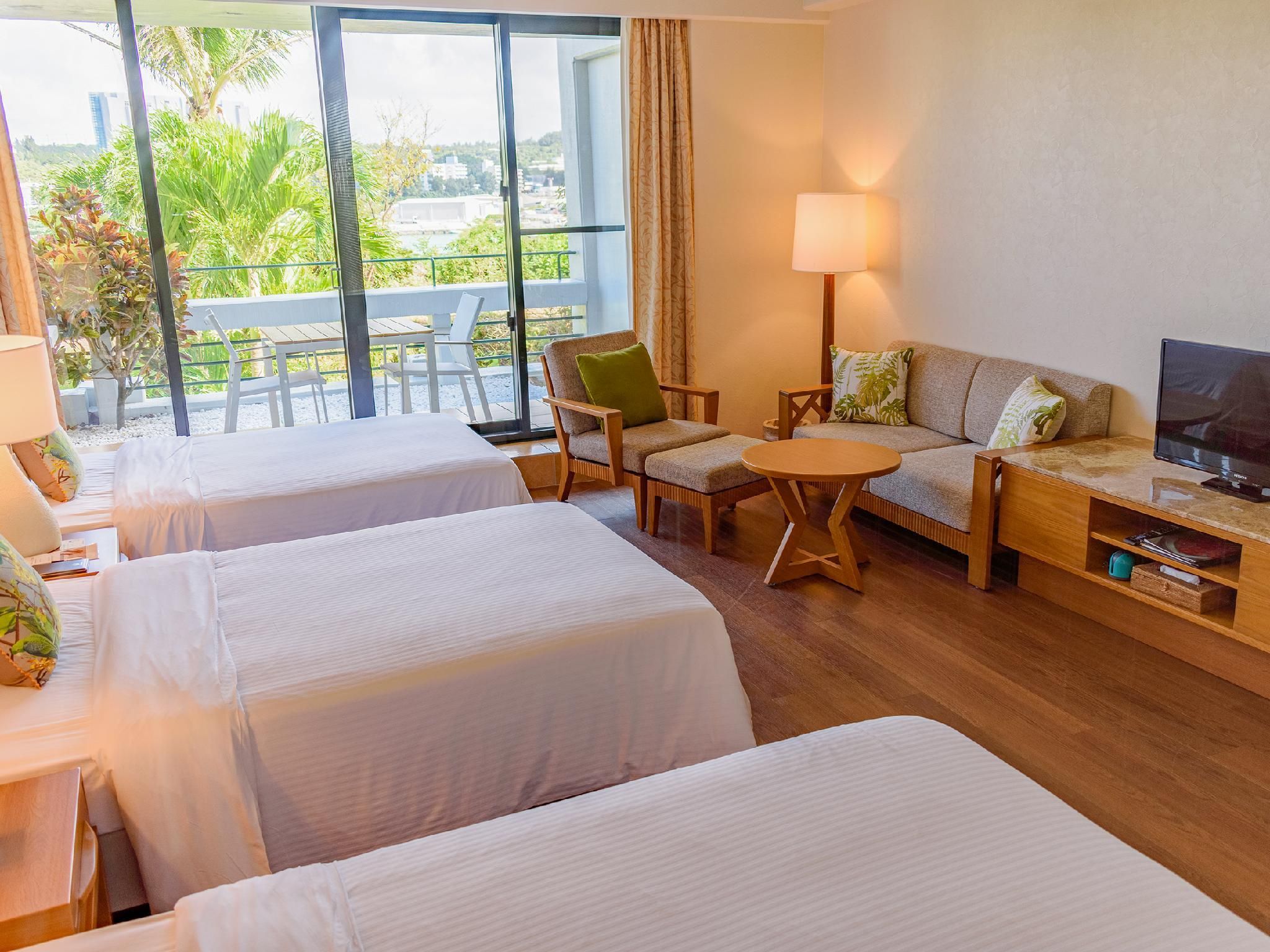 Deluxe Mountain View Room