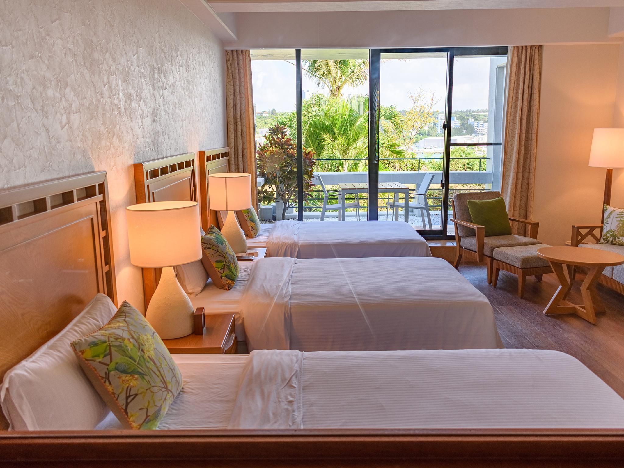 Deluxe Mountain View Room