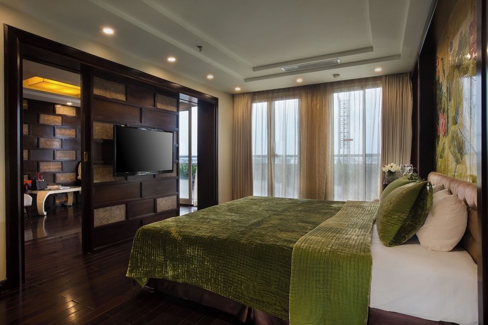 Presidential Suite