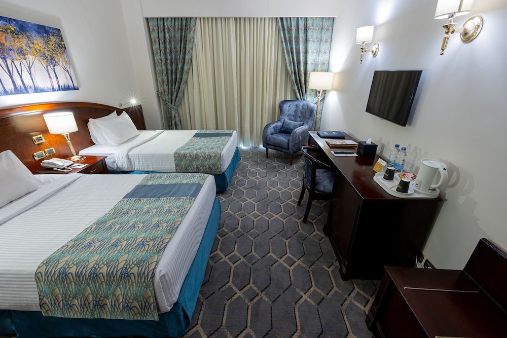 Triumph Plaza Hotel Egyptian and Egyptian Residents Only - Standard Room 2