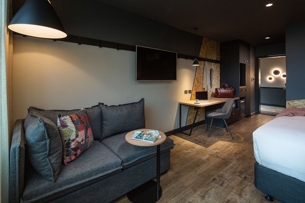 Marion Hotel Classic King Room 3