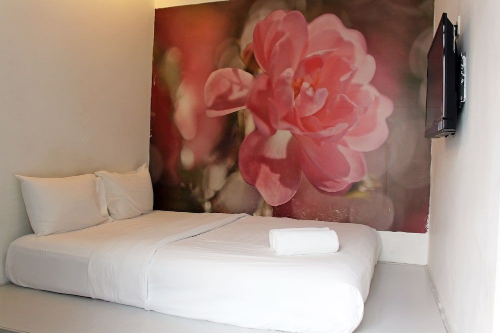 V Garden Hotel Standard Double Room, 1 Double Bed, Non Smoking 3