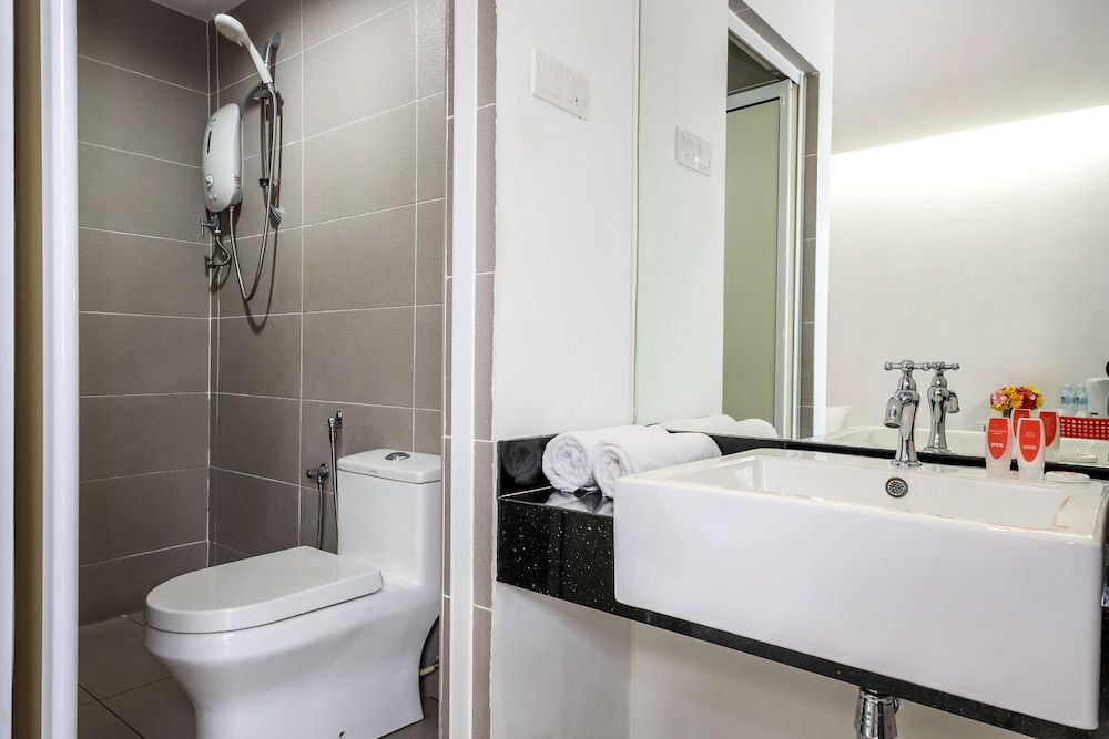 V Garden Hotel Standard Double Room, 1 Double Bed, Non Smoking 5