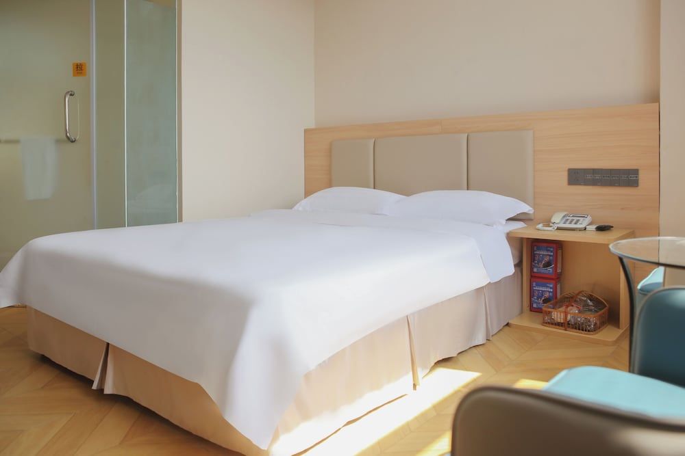Green Oasis Hotel