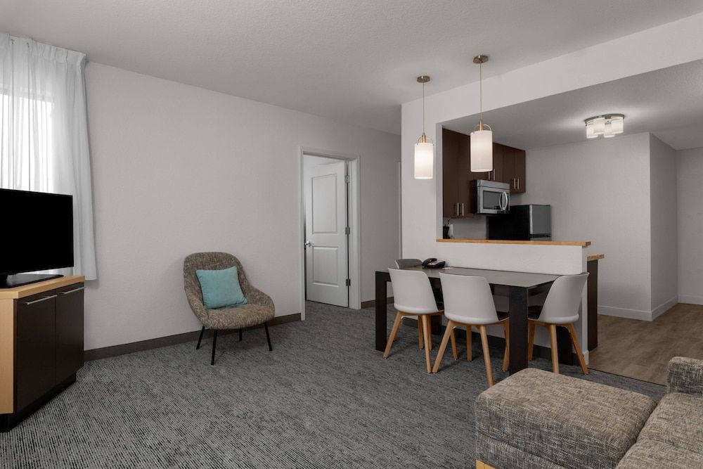 undefined TownePlace Suites by Marriott Denver Airport at Gateway Park 2