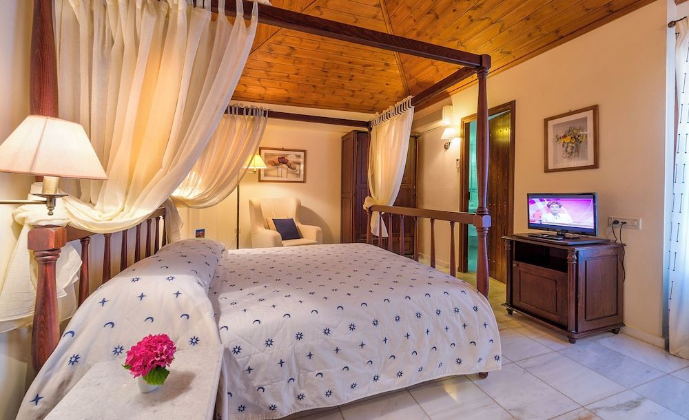 Traditional Room