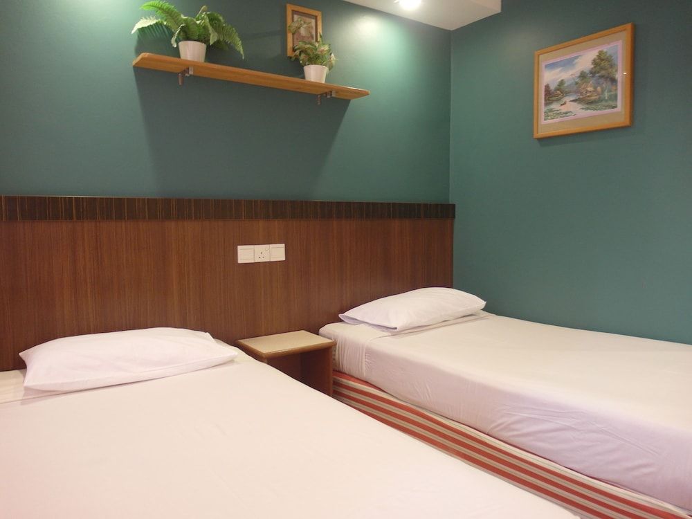 Hotel China Town Inn Standard Room No Windows, 2 Twin Beds 4