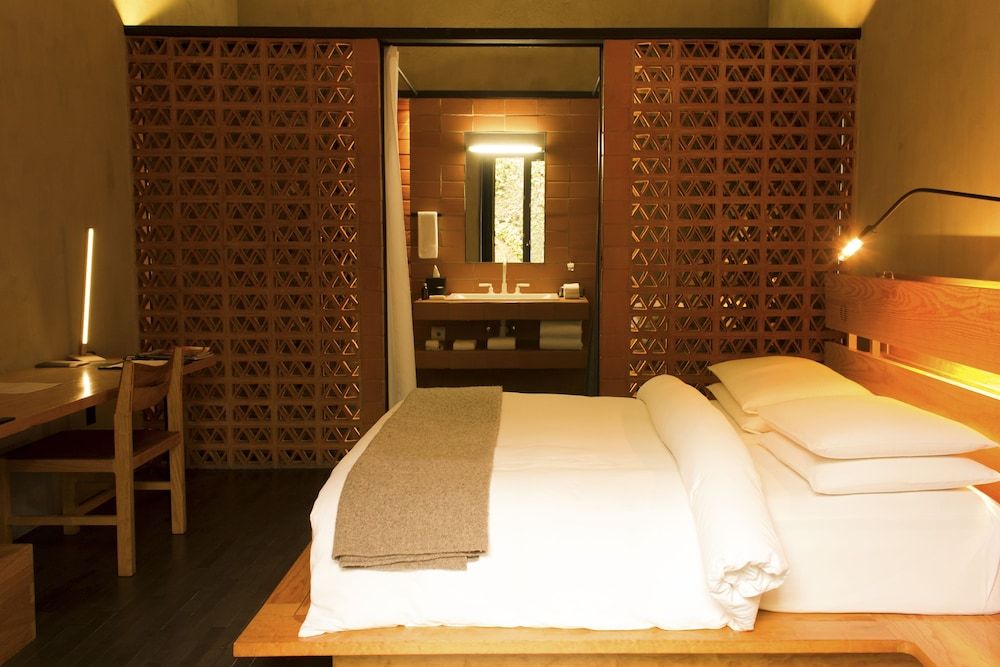 Downtown Mexico, a Member of Design Hotels Room, 1 Queen Bed (Colonial Queen (MI - QUEN))