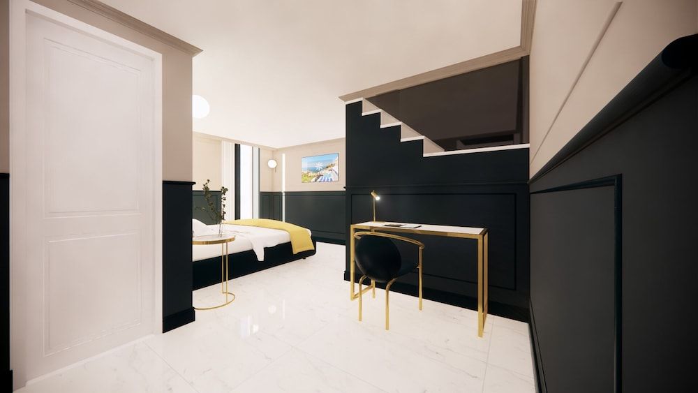 Hotel Mary Family Room 5