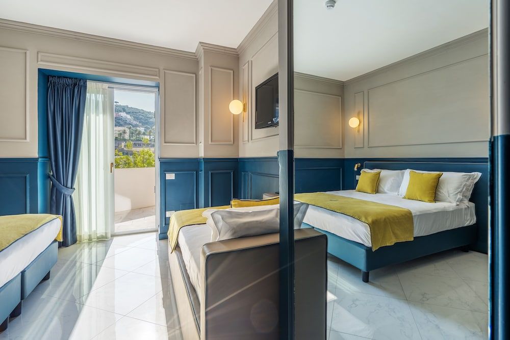 Hotel Mary Deluxe Room, Pool View, Poolside 5