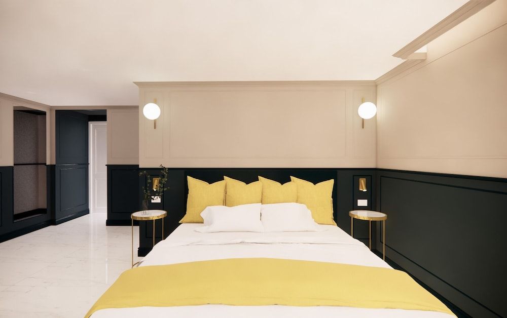 Hotel Mary Family Room