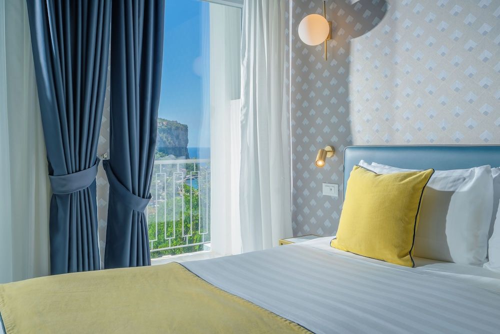 Hotel Mary Junior Studio Suite, Sea View 5