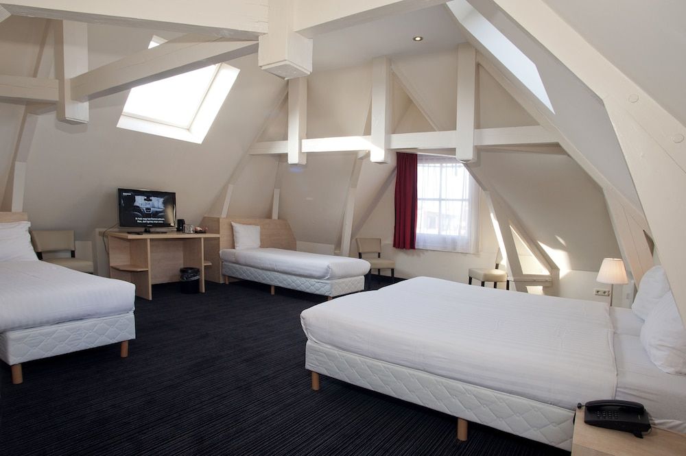 undefined Hotel Iron Horse 9