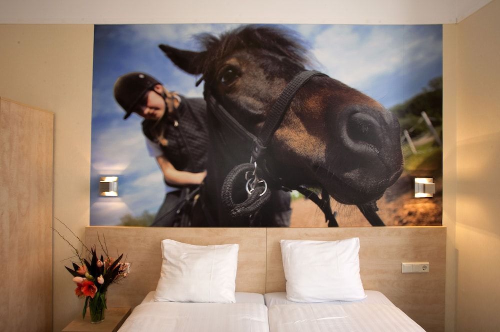 undefined Hotel Iron Horse 6