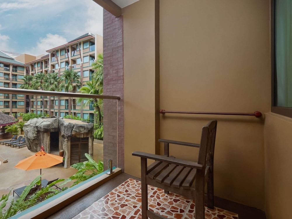 Novotel Phuket Vintage Park Superior Room, 2 Twin Beds 3