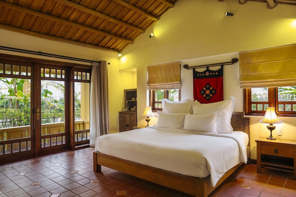 Emeralda Resort Ninh Binh Superior Room 2