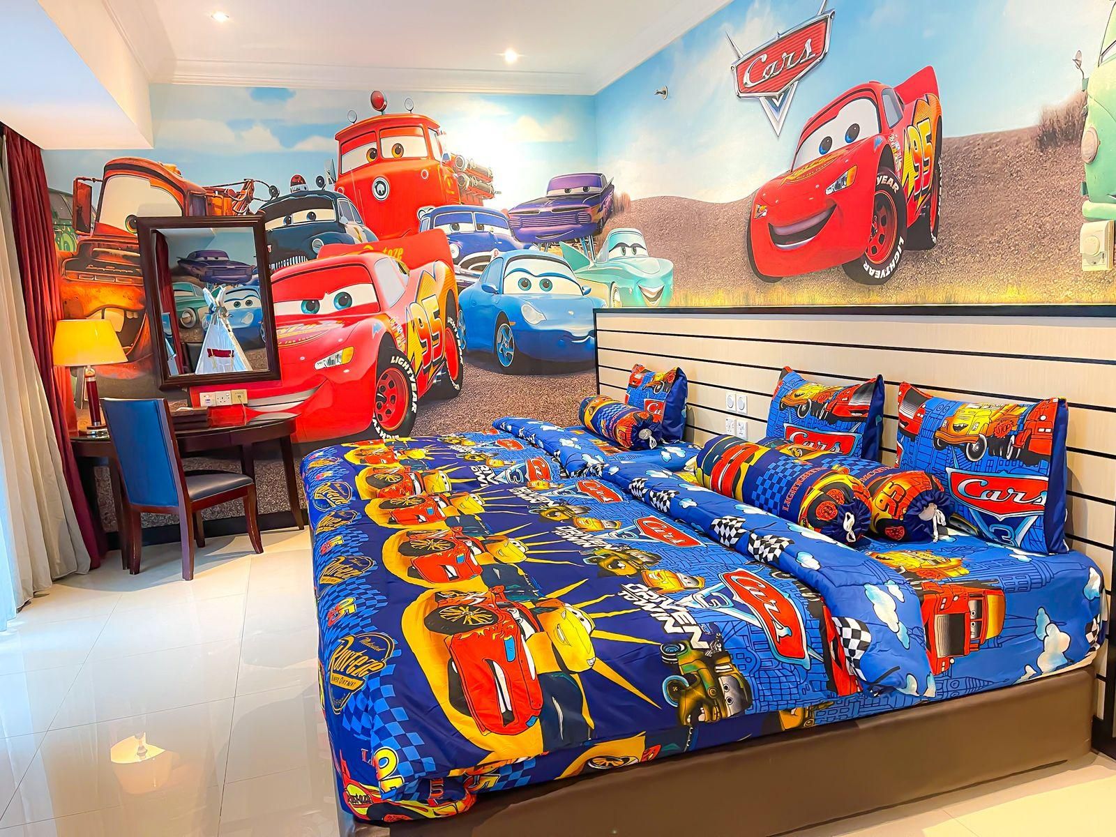 undefined Pacific Palace Hotel 10