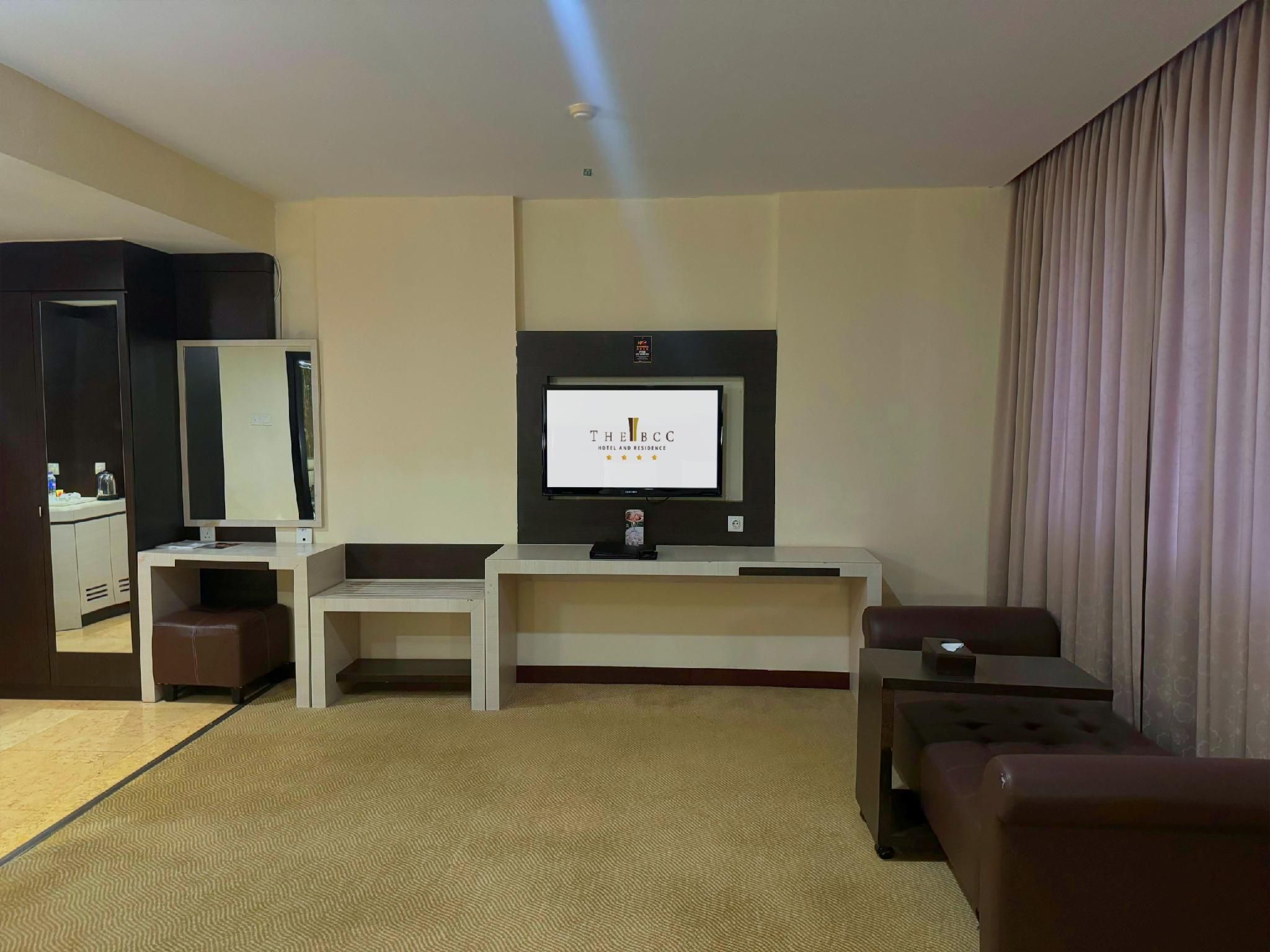 The BCC Hotel & Residence Executive Deluxe King 12