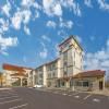 Comfort Inn & Suites Verona at Turning Stone Resort Casino