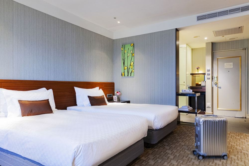 undefined Pacific Business Hotel 3