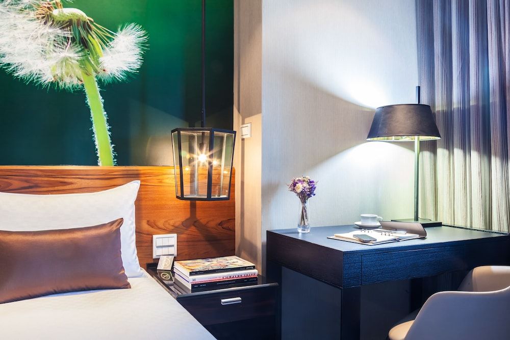 undefined Pacific Business Hotel 2