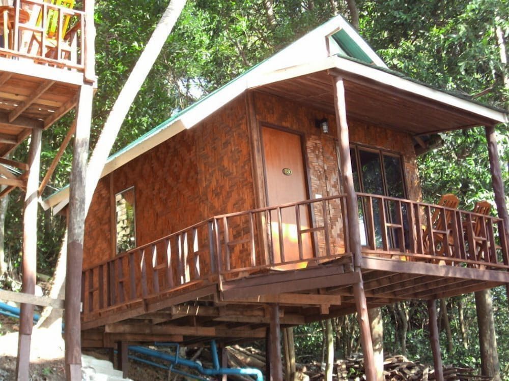 undefined Phi Phi Power Beach Resort 7