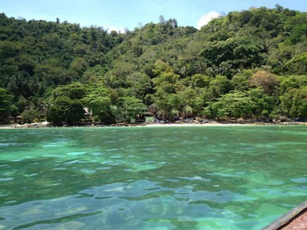 undefined Phi Phi Power Beach Resort 8
