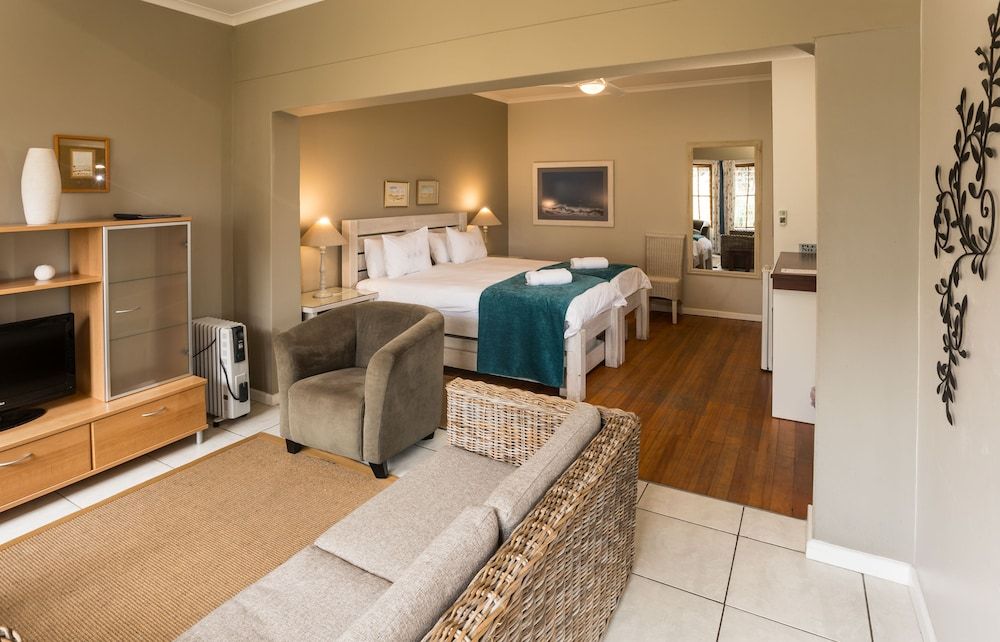 Cornerstone Guesthouse Family Room 2