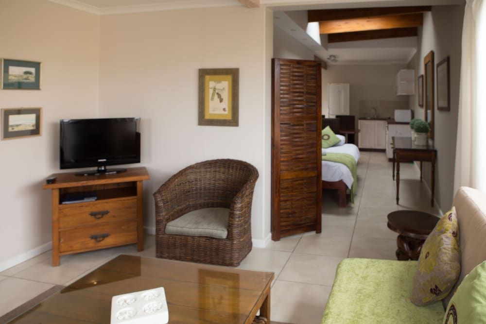 Cornerstone Guesthouse Family Room 5